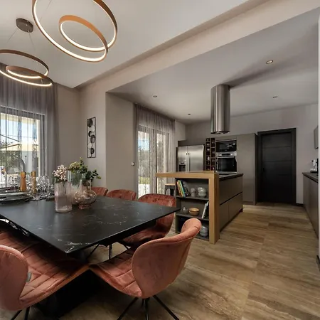 Quercus בית נופש *