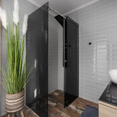 Quercus Holiday home *